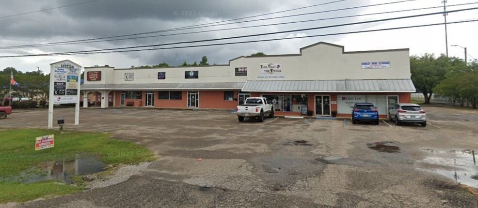 21413 Highway 613, Moss Point, MS 39562 - Shopping Center and 119 Self ...