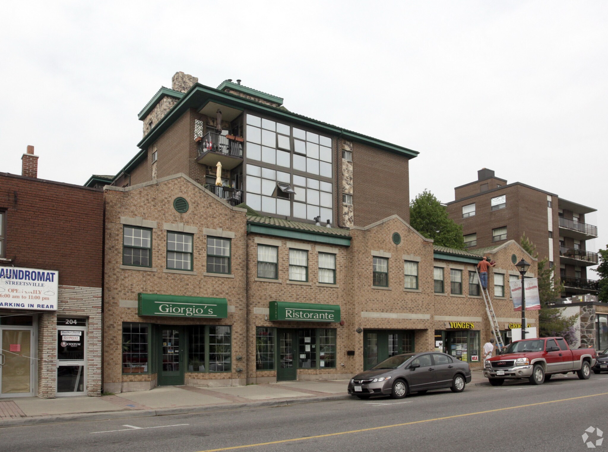 200 Queen St S, Mississauga, ON for sale Primary Photo- Image 1 of 1