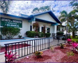 2841 Tamiami Trl, Port Charlotte FL - Commercial Real Estate