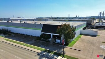 2200-2202 E Randol Mill Rd, Arlington TX - Warehouse