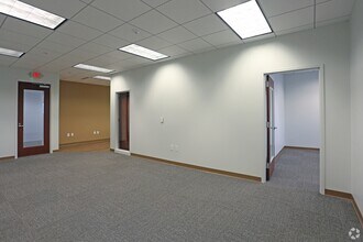 1 W Fourth St, Winston-Salem, NC for lease Interior Photo- Image 2 of 5
