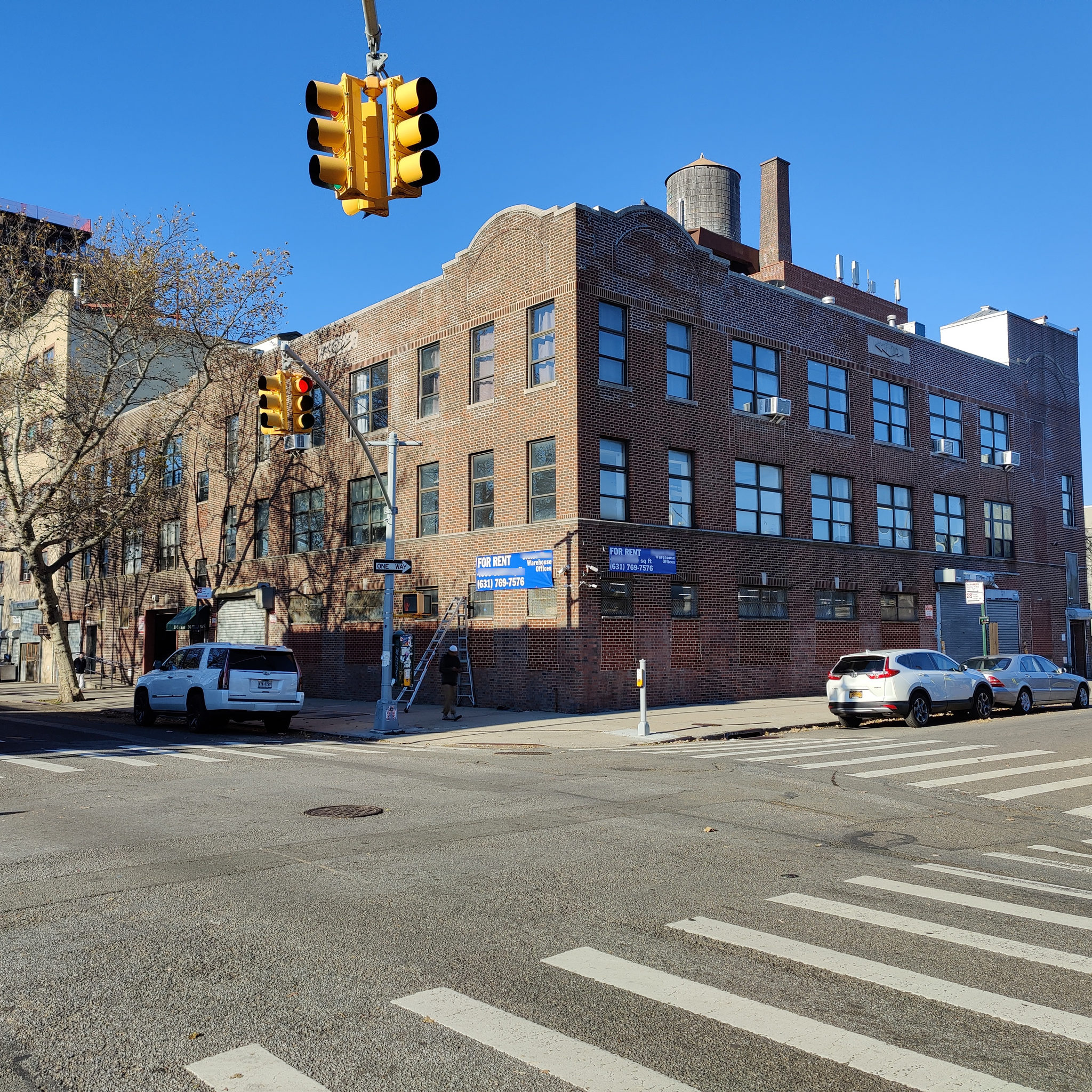 3607 36th Ave, Long Island City, NY for lease Building Photo- Image 1 of 9