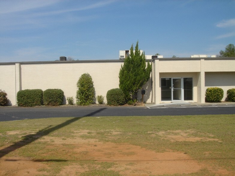 19081910 Richland Ave, Aiken, SC 29801