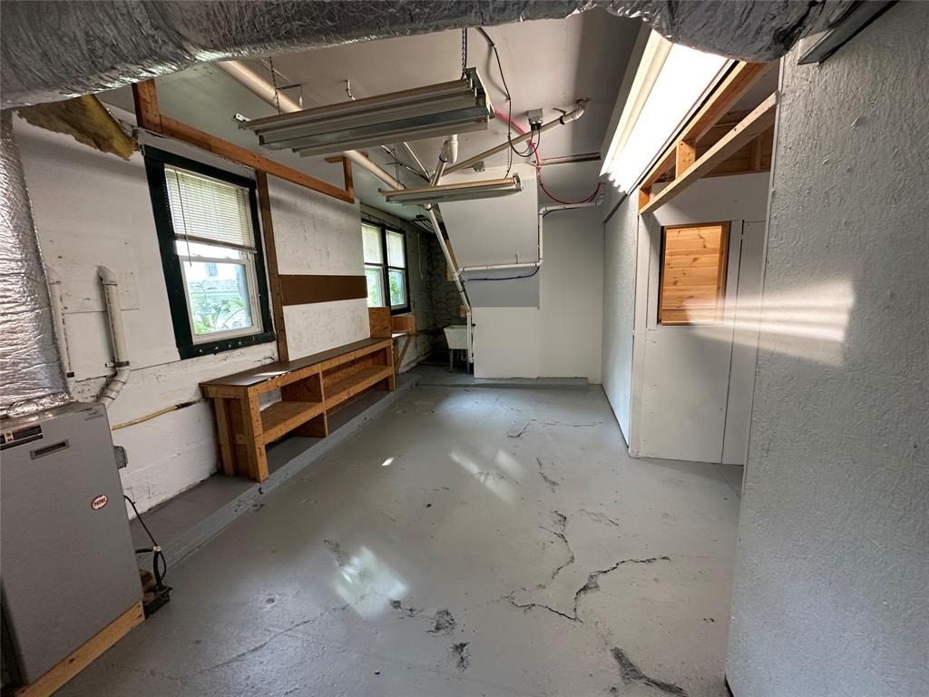 2 Schoolhouse Rd, Pine Island, NY for lease Interior Photo- Image 1 of 5