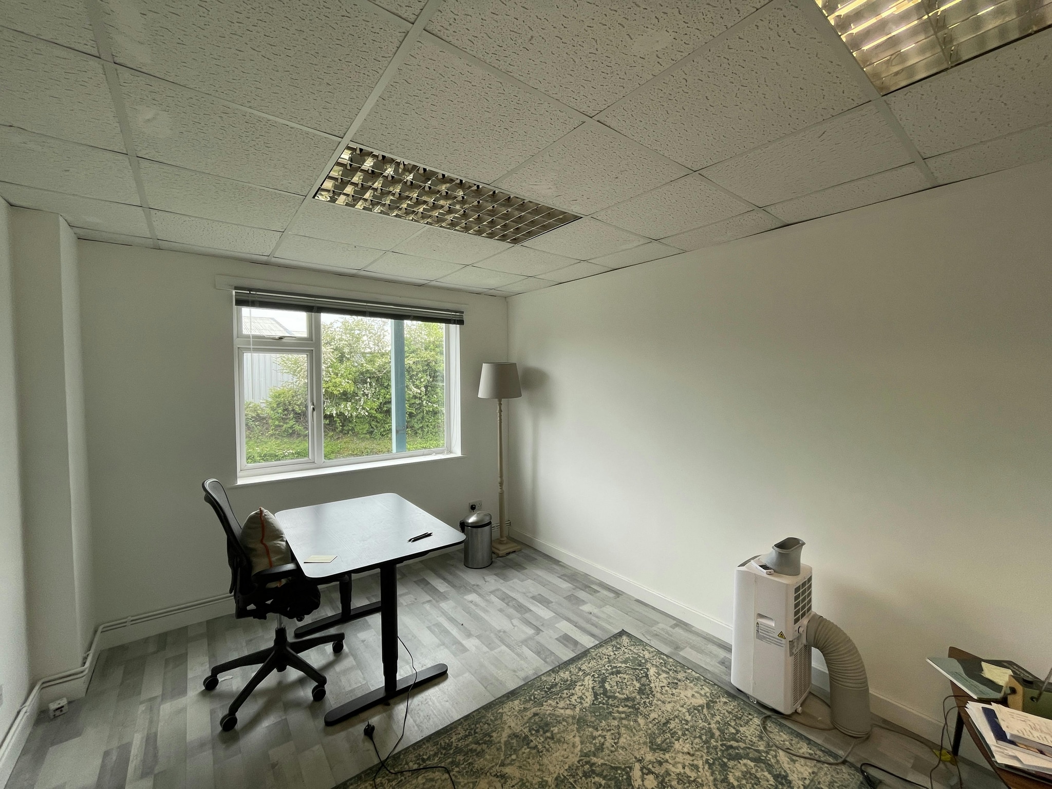 Station Yard, Thame for lease Interior Photo- Image 1 of 5