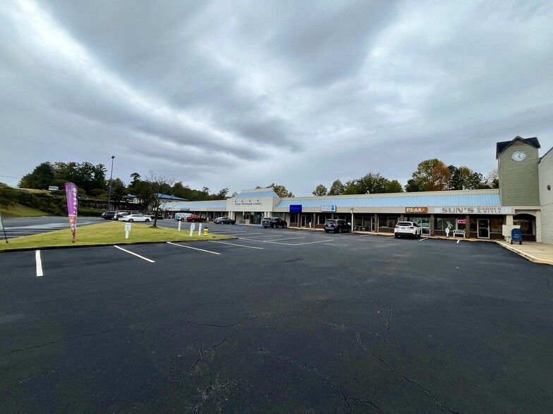 2110-2138 Columbiana Rd, Vestavia Hills, AL for lease - Building Photo - Image 1 of 6