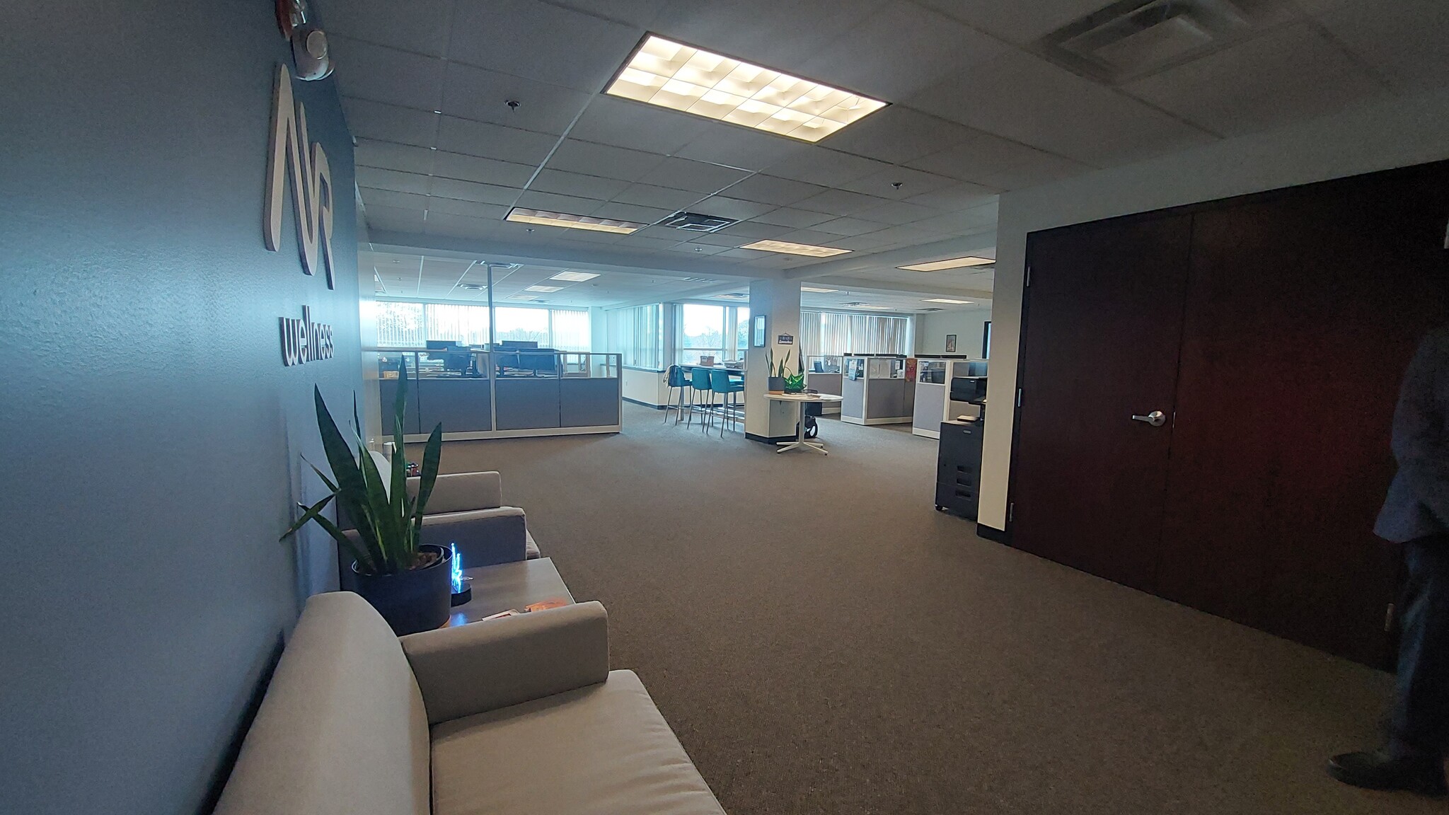 300-400 Tradecenter, Woburn, MA for lease Interior Photo- Image 1 of 7