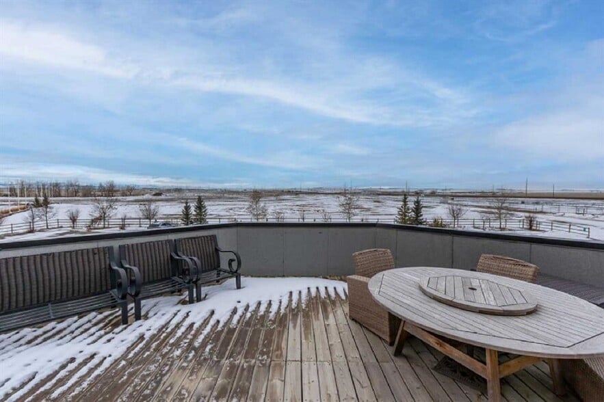 64137 Hwy 543 E, High River, AB for lease - Building Photo - Image 2 of 3