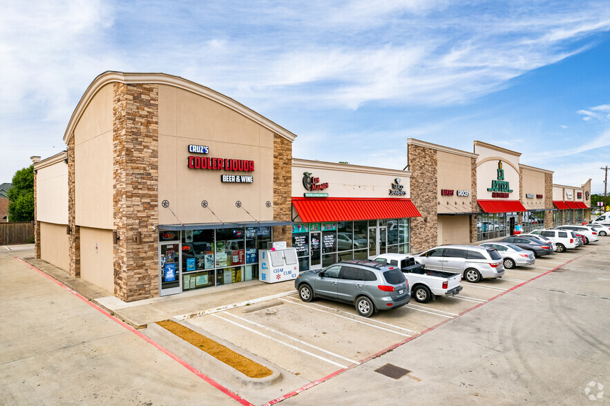 407 W Eldorado Pky, Little Elm, TX for sale - Primary Photo - Image 1 of 1