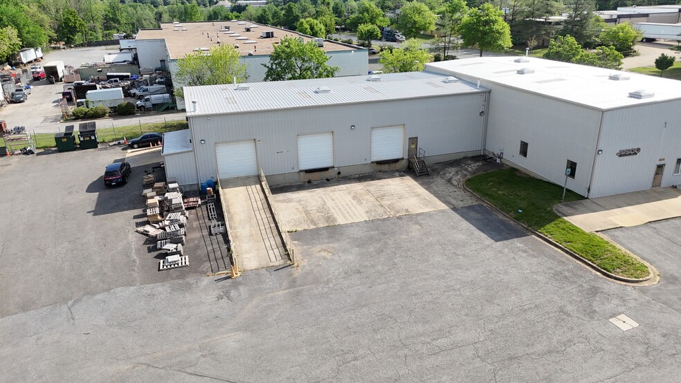 8200 Cryden Way, District Heights, MD for lease - Building Photo - Image 2 of 4