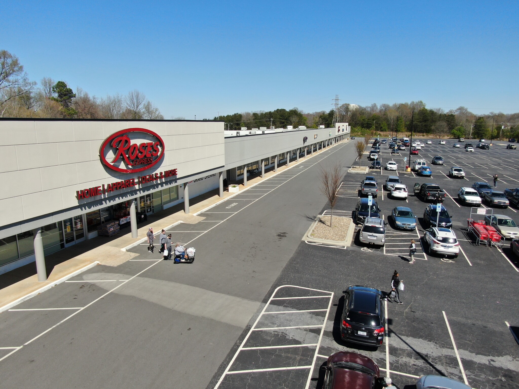 1569 N Aspen St, Lincolnton, NC for lease Building Photo- Image 1 of 17