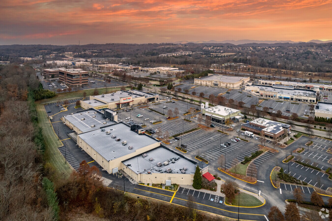 1130811360 NW Parkside Dr, Knoxville, TN 37934