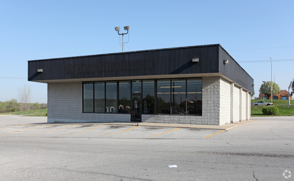 4707 E Bannister Rd, Kansas City, MO for lease - Building Photo - Image 2 of 5