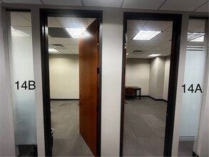 2200 E Williams Field Rd, Gilbert, AZ for lease Building Photo- Image 1 of 1