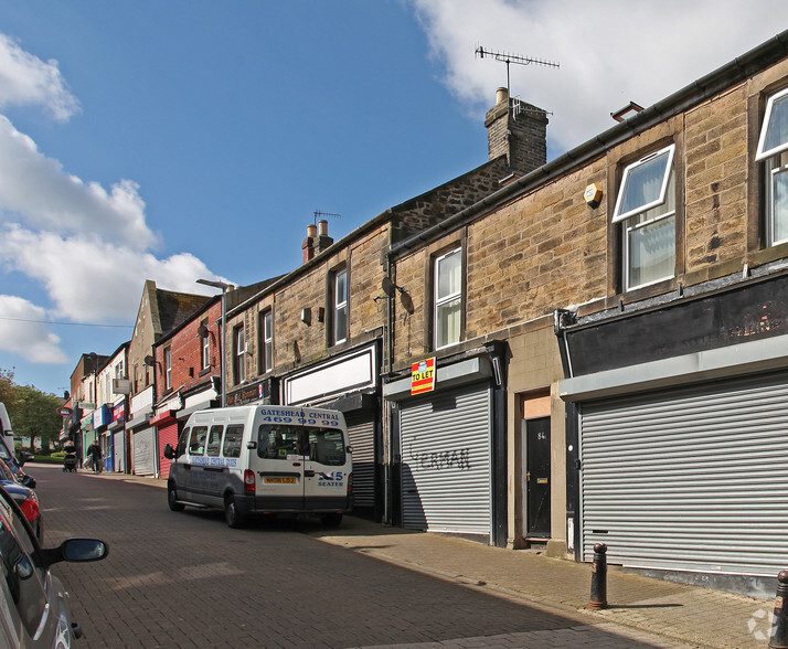 86 High St, Gateshead for lease - Building Photo - Image 2 of 4