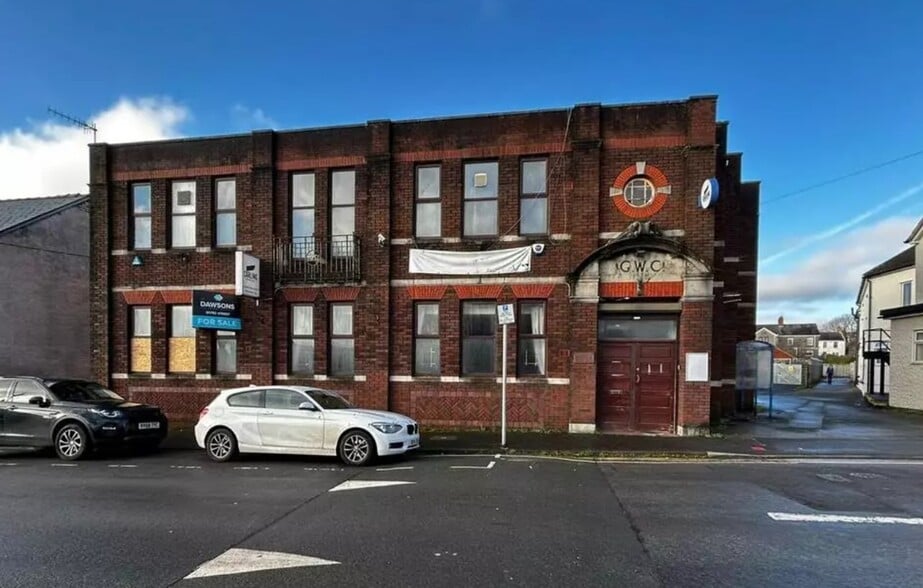 Retail in 74 Brighton Road, Swansea for sale - Building Photo - Image 1 of 37