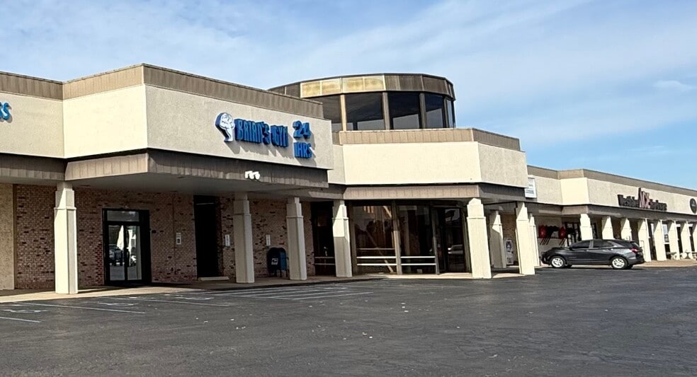 1010 1/2 Thompson Blvd, Sedalia, MO for lease - Building Photo - Image 1 of 3