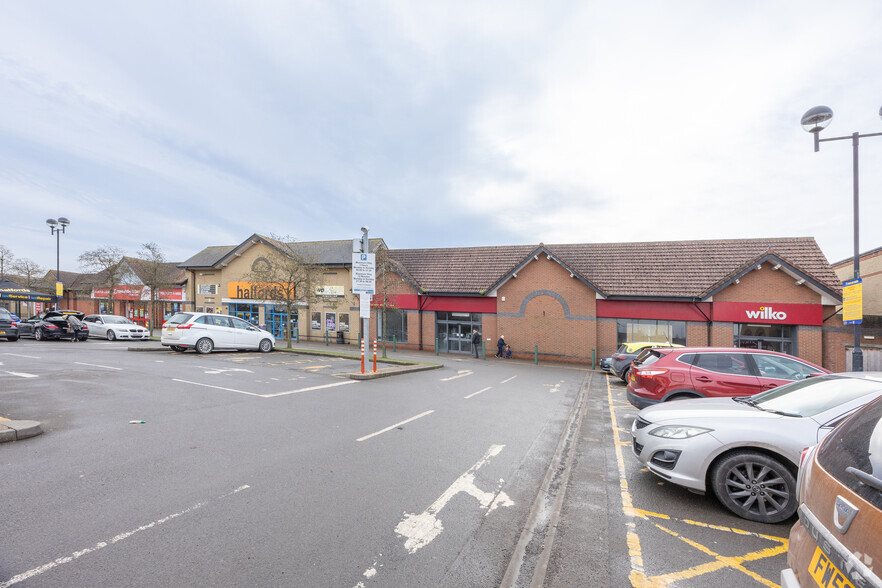 Holland Market, Spalding for lease - Building Photo - Image 2 of 2