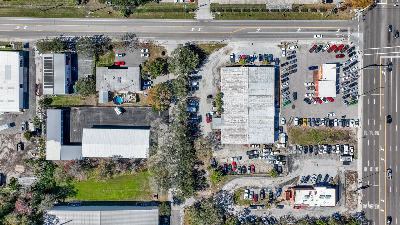 3945 Sawyer Rd, Sarasota, FL 34233 Mini Max Self Storage