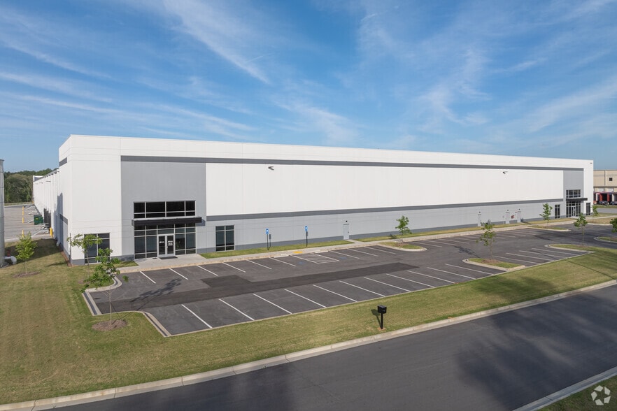 323 Logistics Ln, Talmo, GA for lease - Primary Photo - Image 1 of 10