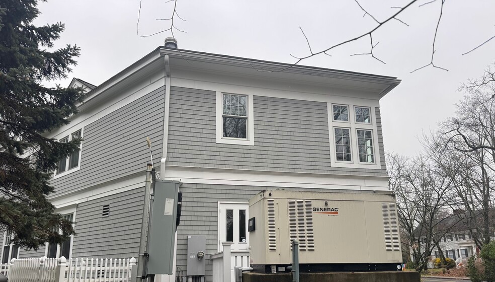 50 Old Kings Hwy N, Darien, CT for sale - Building Photo - Image 3 of 10