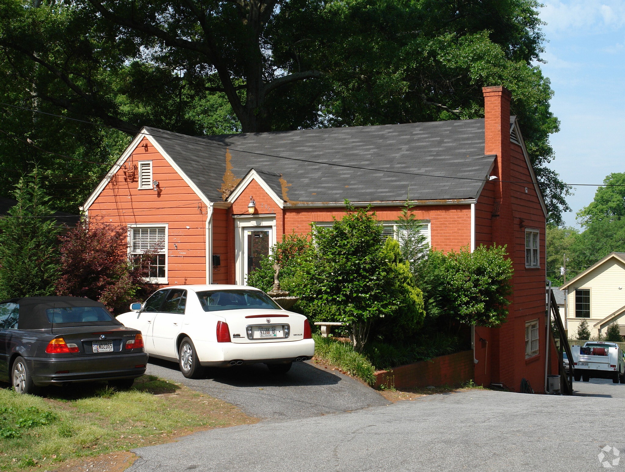 2962 Grandview Ave NE, Atlanta, GA for lease Building Photo- Image 1 of 4