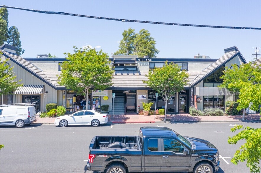 1020-1040 Clinton St, Napa, CA for lease - Building Photo - Image 1 of 7