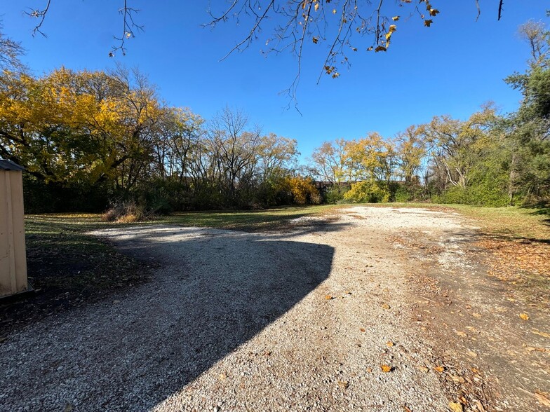 1806 E Main St, Waukesha, WI for sale - Building Photo - Image 3 of 12