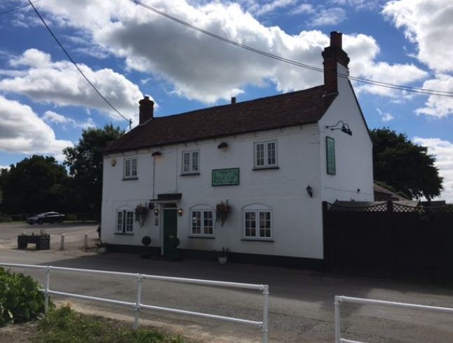 Lycrome Rd, Chesham for sale - Primary Photo - Image 1 of 1