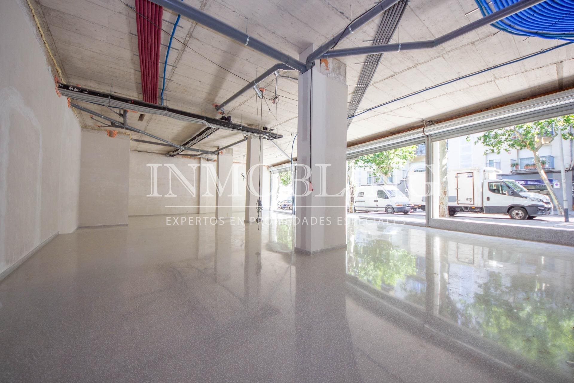 Retail in Mataró, Barcelona for lease Interior Photo- Image 1 of 13