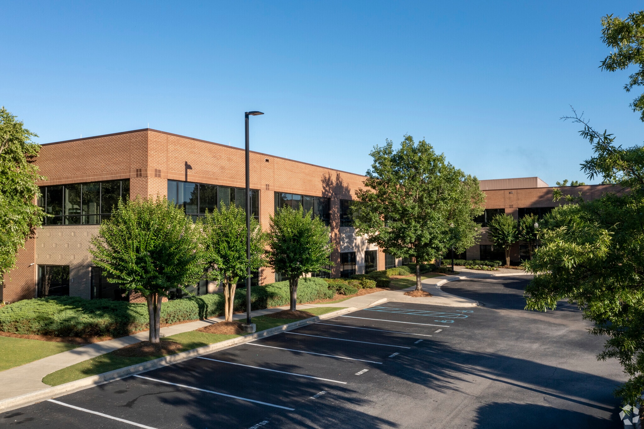 2700 Corporate Dr, Birmingham, AL for lease Primary Photo- Image 1 of 6
