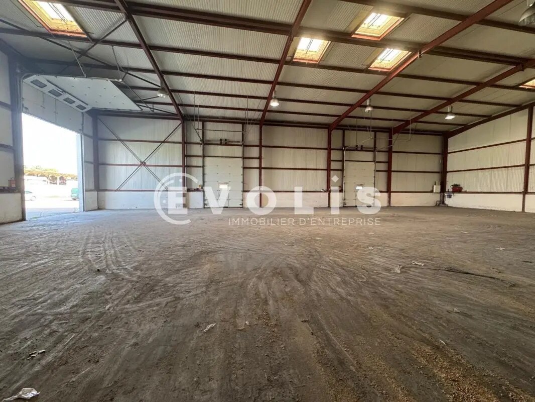 Flex in Rivery for lease Interior Photo- Image 1 of 5