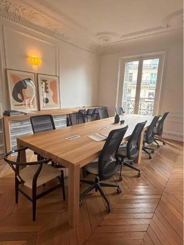 2 Rue De Châteaudun, Paris for lease Interior Photo- Image 1 of 7