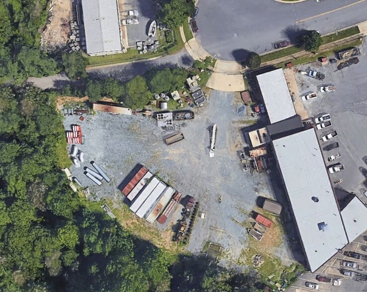 8110 Cessna Ave, Gaithersburg, MD for lease - Primary Photo - Image 3 of 3