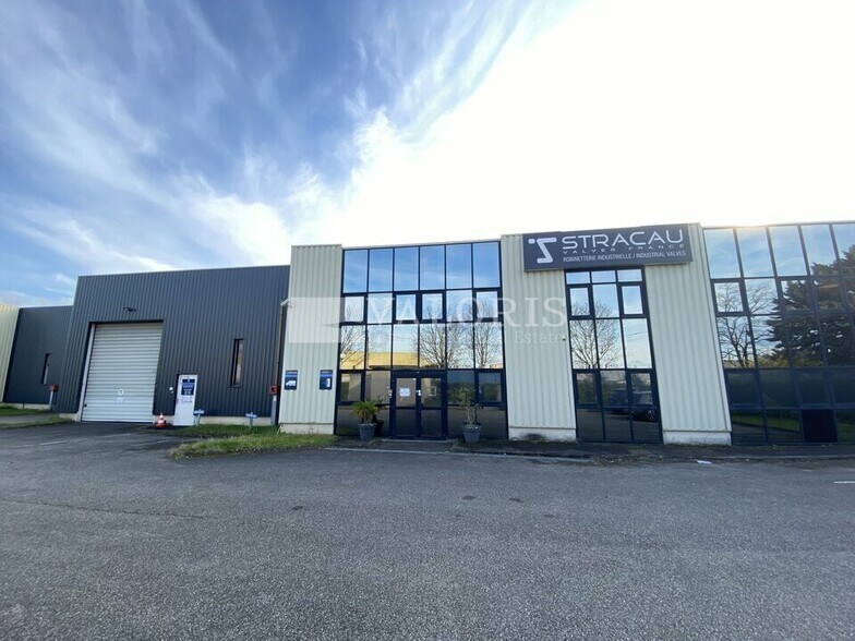 Flex in Genas for lease - Building Photo - Image 1 of 4