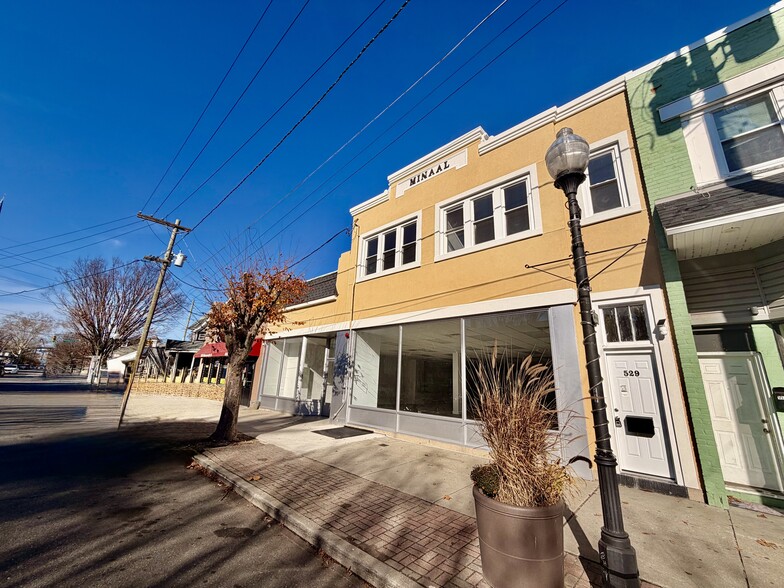 527 Monmouth St, Gloucester City, NJ for lease - Building Photo - Image 1 of 10