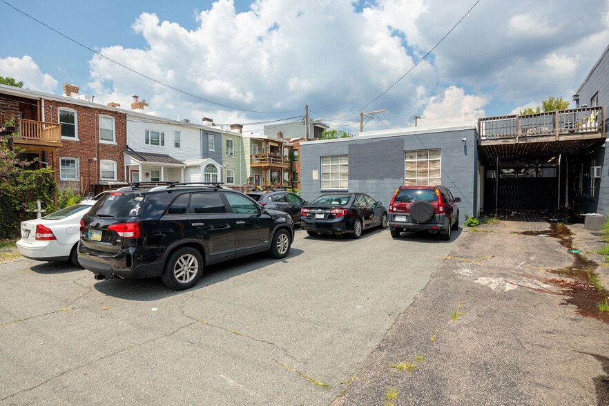 2312-2314 W Cary St, Richmond, VA for lease - Building Photo - Image 3 of 33