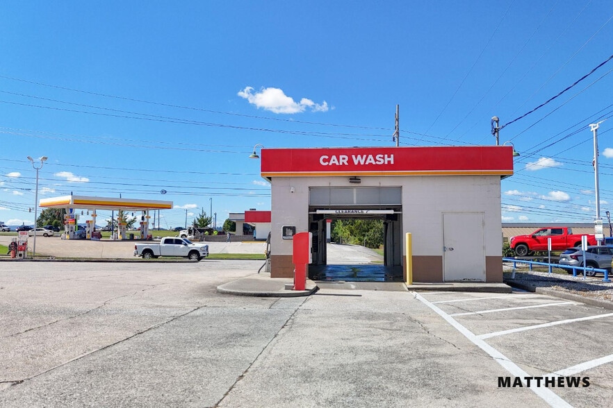 6003 Shallowford Rd, Chattanooga, TN for sale - Building Photo - Image 2 of 3