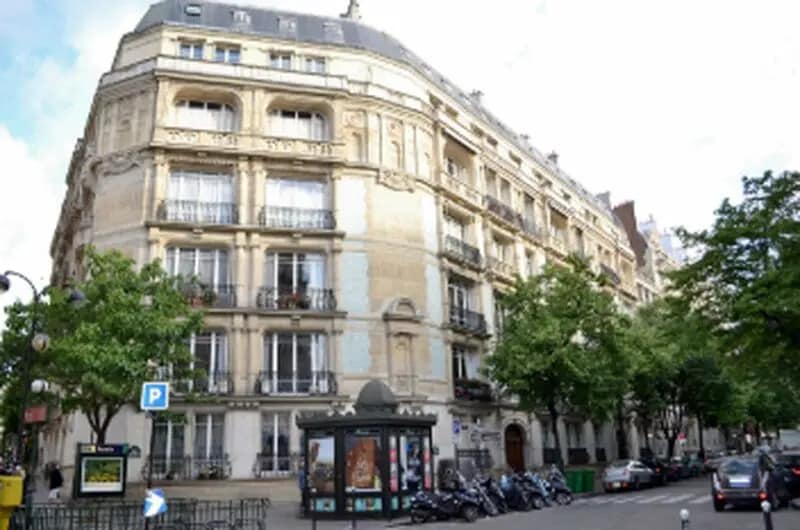 Office in Paris for sale - Building Photo - Image 1 of 4