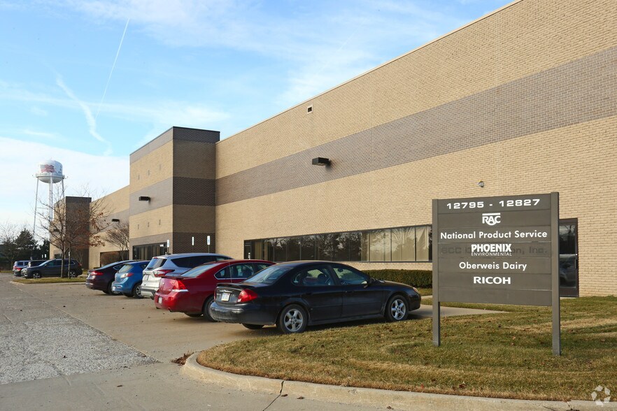 12795-12815 Premier Center Ct, Plymouth, MI for lease - Building Photo - Image 2 of 5