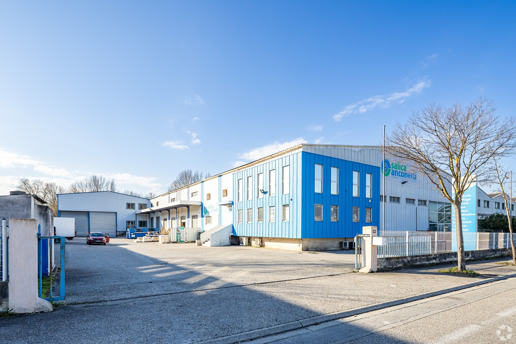 960 Rue Jean Perrin, Aix-en-Provence for lease Primary Photo- Image 1 of 3