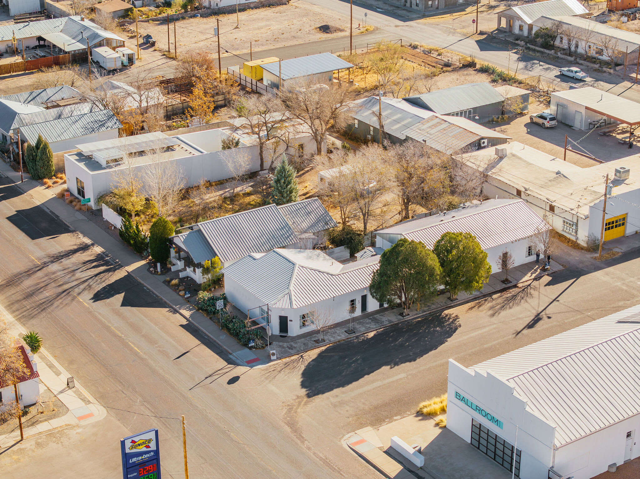 200 E San Antonio St, Marfa, TX for sale Primary Photo- Image 1 of 18