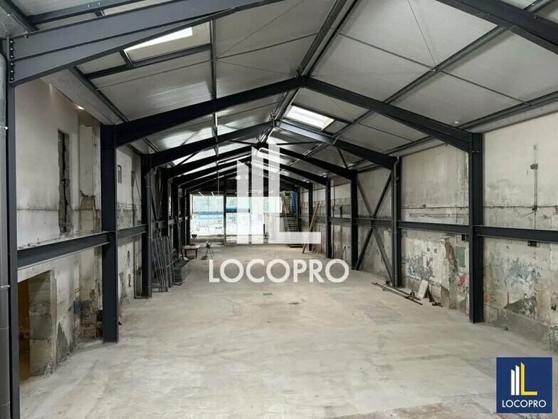 Flex in Nice for lease - Building Photo - Image 3 of 11