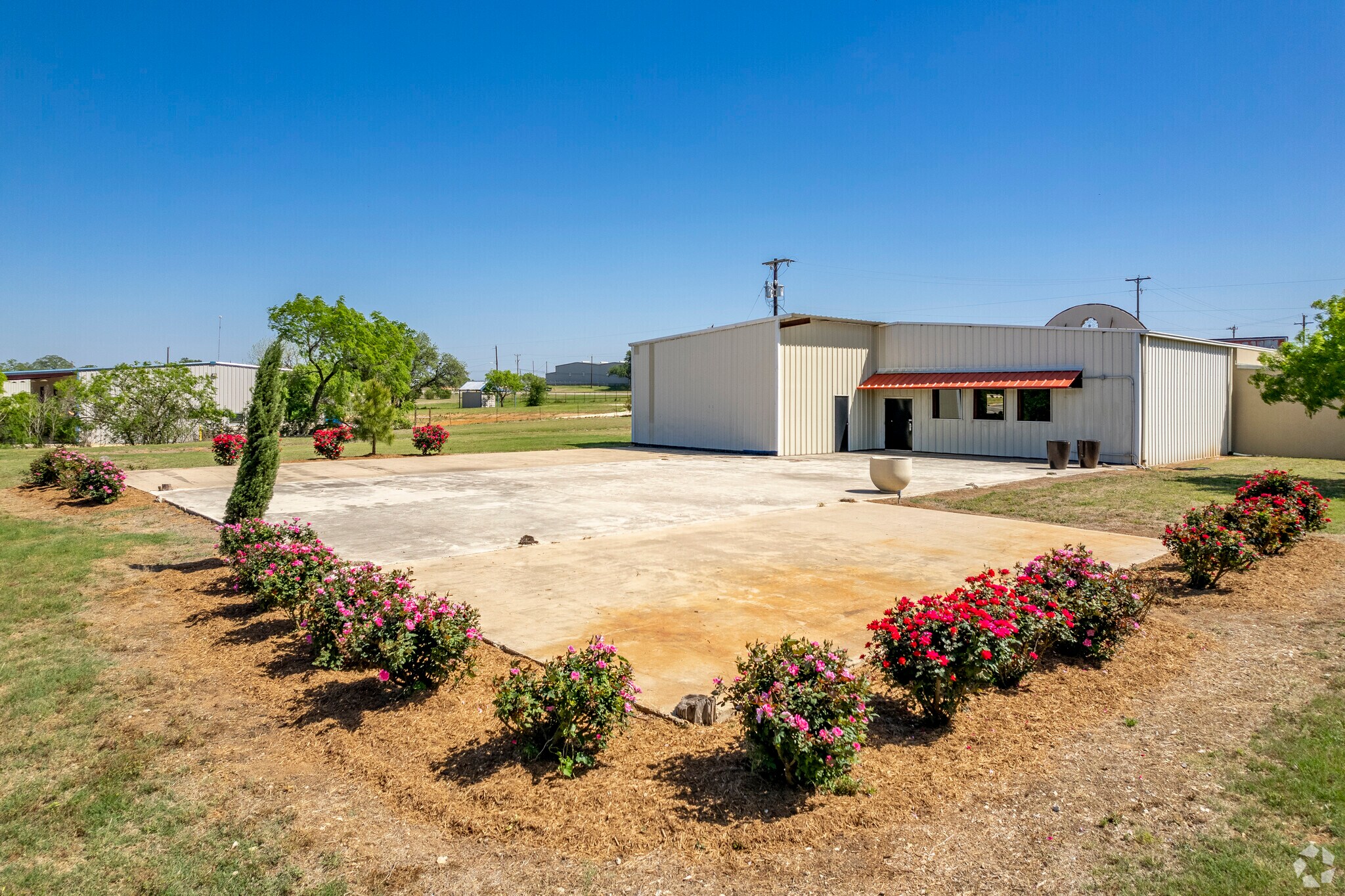 13515 US Hwy 87, Adkins, TX 78101 Flex for Sale