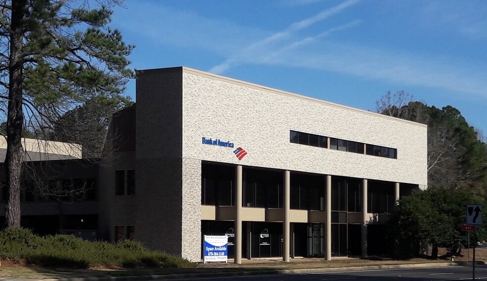 500 Northlake Dr, Peachtree City, GA for lease - Building Photo - Image 1 of 3