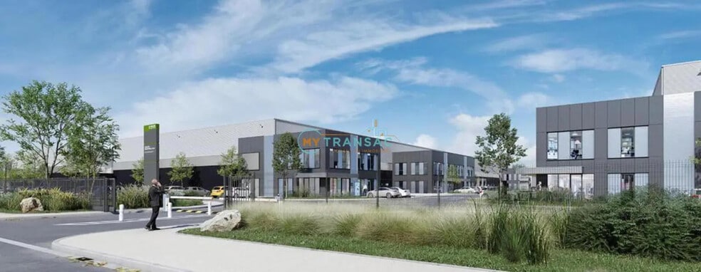 Industrial in Le Bourget for lease - Building Photo - Image 3 of 18