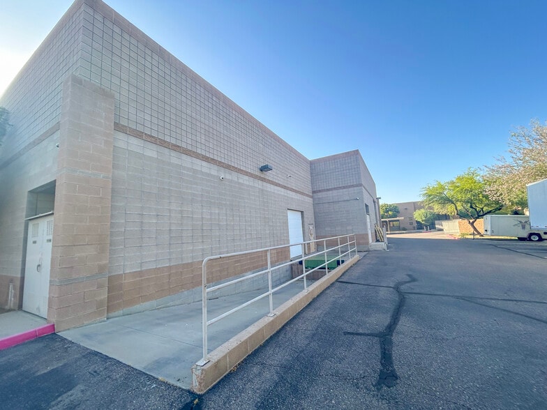 16441 N 90th St, Scottsdale, AZ for lease - Building Photo - Image 3 of 4