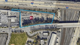 2403 E 223rd St, Carson CA - Automotive Property