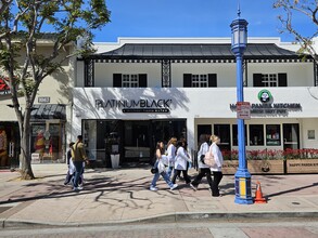 1061-1071 Broxton Ave, Los Angeles, CA for lease Building Photo- Image 2 of 9