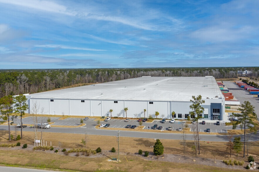 537 Omni Industrial Blvd, Summerville, SC for lease - Building Photo - Image 3 of 7